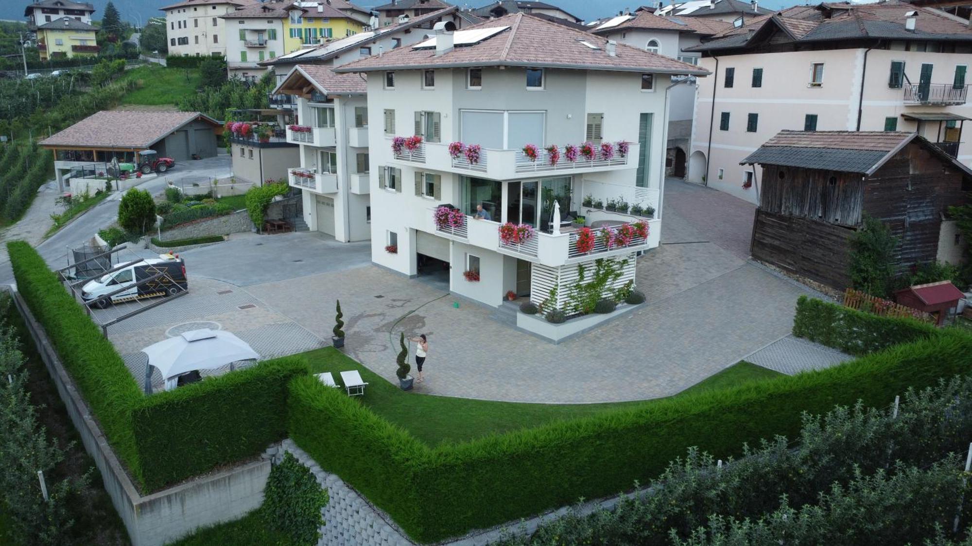 Le Rocce Val Di Non - Quality Room & Breakfast Tassullo Ngoại thất bức ảnh